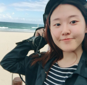 Juyoung Park (Macquarie University in Sydney - Linguistic. Class of 2016)